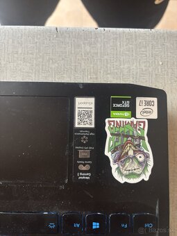 Lenovo ideapad Gaming 3 15IMH05 Onyx Black - 7