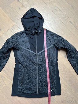 Nike bunda XS čierna s reflwxnými prvkami - 7