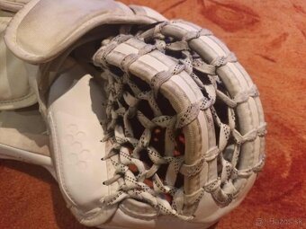 Brankárska lapačka Bauer Supreme Shadow, senior., klas. gard - 7