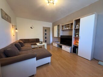 EXKLUZÍVNY PREDAJ-Kompletne prerobený 3 izb.byt s 2 balkónmi - 7