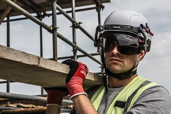 Milwaukee Prilba BOLT 200 s príslušenstvom - 7