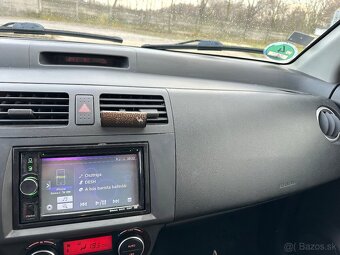 Suzuki swift sport - 7