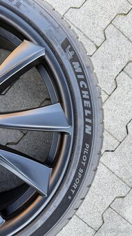 Nové pneumatiky a disky na Tesla Model 3 - 7