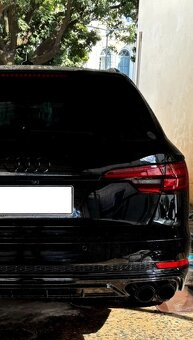 Nerezová koncovka výfku carbon dizajn s logom akrapovič - 7