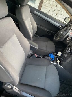 Opel astra H cupe - 7