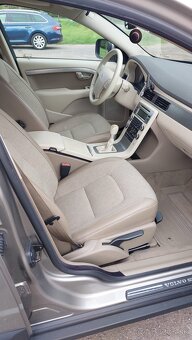 VOLVO XC 70 - 7