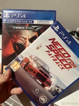 🎮 PlayStation 4 Slim 500 GB – 2 ovládače + nabíjacia stanic - 7