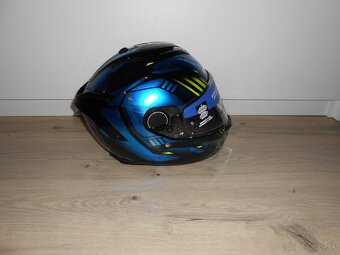 Predam krasnu novu moto prilbu znacky SHARK SPARTAN GT REPLI - 7