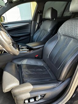 BMW 530d xDrive - 7