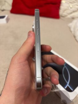 iPhone 16pro 512gb biely - 7