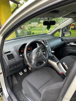 Toyota Auris 1.4 VVT-i, benzín, - 7