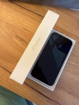 iPhone 14 128GB batéria 90% - 7