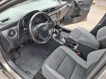 Toyota Auris Touring Sports 1.6 l Valvematic Executive - 7