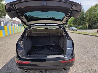 Audi Q5 3.0 - 7