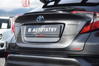 Toyota C-HR 1.8 Hybrid - slovenské auto - 7