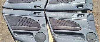 Predám sedadlá, tapacíry a interiér na ALFA ROMEO 159. - 7