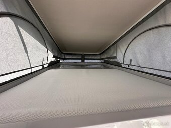 Predám karavan Karmann Davis 630 Livestyle POP UP roof - 7