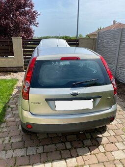 Ford fiesta 1.4 - 7