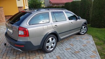 Škoda Octavia II. Combi Scout 2.0 TDI CR DPF 4x4 Facelift - 7