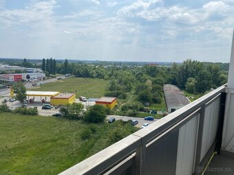 PREDAJ KOMPLETNE PREROBENÝ BYT LOGGIA BA III VAJNORY - 7
