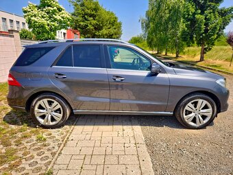 Mercedes ML350 - 7