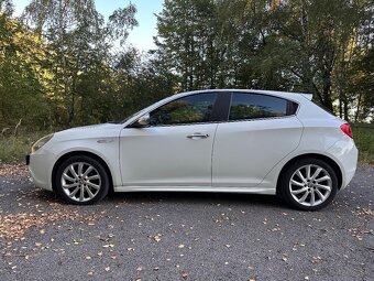 Alfa Romeo Giulietta 1.4 T 120 (benzín, 88 kW) - 7