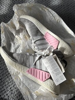 Adidas NMD R2 PKW tenisky - 7