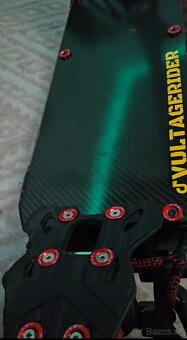 Dekoracne tuning podlozky + sroby (inbus) Kukirin Kugoo - 7