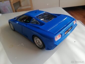 1:18 BUGATTI EB110 - 7