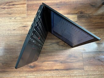 Lenovo ThinkPad E580 - 7