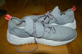 predam original panske topanky/tenisky Timberland - 7