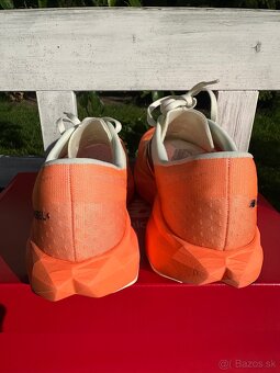 Bezecke tenisky New Balance Rebel - 7