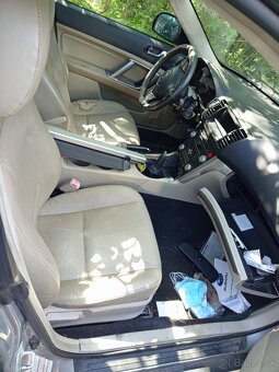 Rozpredám na náhradné diely SUBARU OUTBACK - 7
