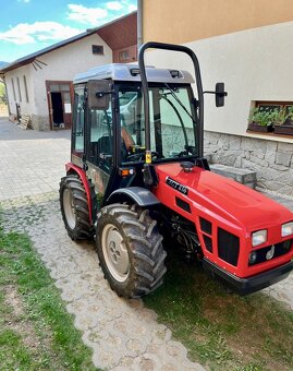 Malotraktor AGT 850 NR - má SPZ - 7