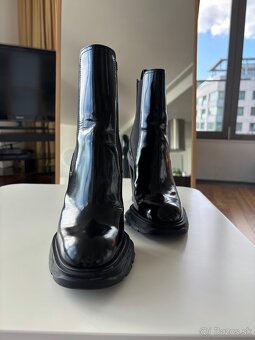 Alexander McQueen Tread Slick Chelsea Boot 'Black' - 7