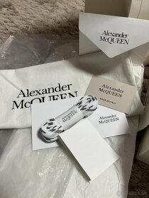 Alexander McQueen - 7