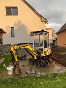 Yanmar B12 - 7