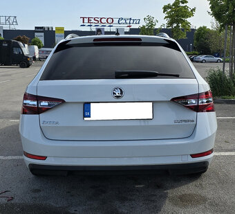 Škoda Superb kombi 2,0TDI 140kW Style 3/2017-125.000km - 7