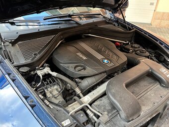 BMW X5 xDrive30d 180kW 2012 - 7