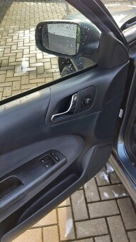 Škoda Octavia 1 Tour 1,6 benzín 75 kw - 7