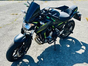 KAWASAKI Z650 - 7