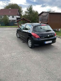 Peugeot 308 - 7