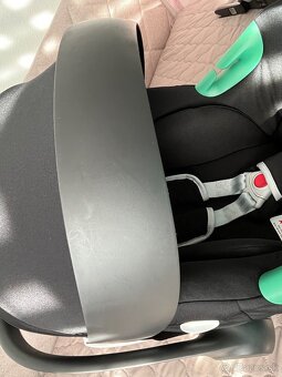 Autosedačka +základňa Cybex Aton B2 - 7