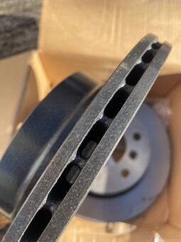 nové náhradné diely BMW e46 - 7