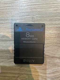 👉 PlayStation 2 Slim SCPH-70004 PAL + FreeMCBoot + SSD 256G - 7