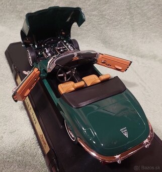 Jaguar E Type 1:18 - Road Signature - 7