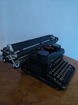 Písací stroj Royal - 7