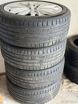 255/40/19 - 7