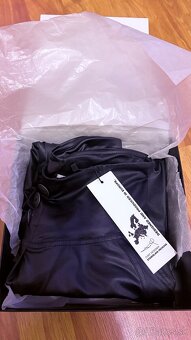 Nebbia leginy glossy look 586 - 7