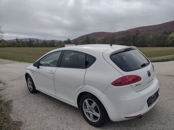SEAT LEON 1.4 BENZIN 63 KW NAJ.167000 KM ROK VÝROBY 2009 - 7